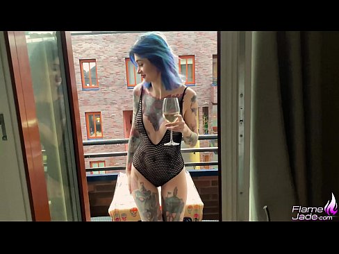 ❤️ Потрясающая Девушка Сосет с Заглотом и Страстно Ебется Под Открытым Небом ️❌ Просто порно на нашем сайте pornoxlxx.ru ️